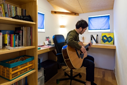 自然素材を使った世界に一つの造作家具